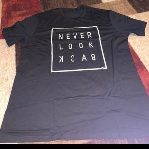 Men’s graphic t shirt